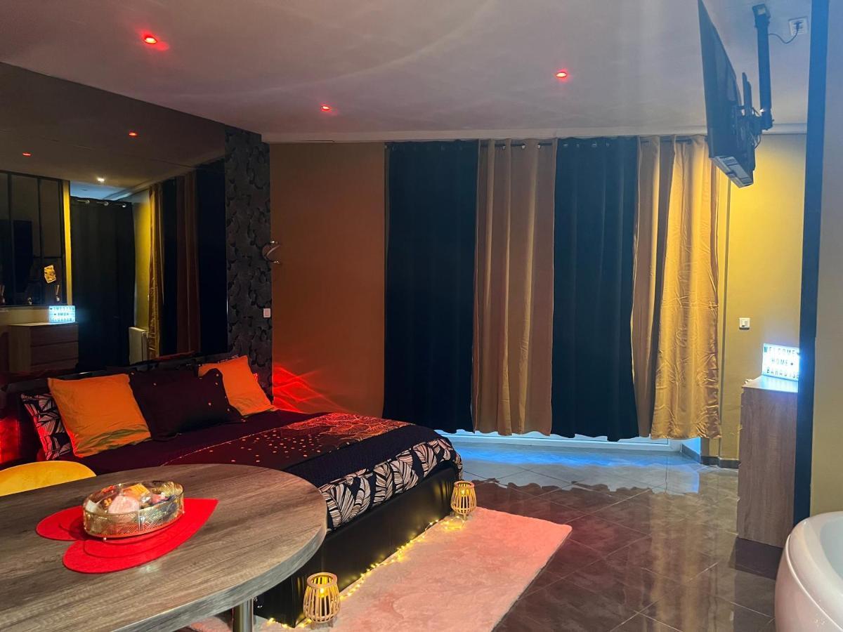 Homesparadise Loveroom Besançon Exterior foto
